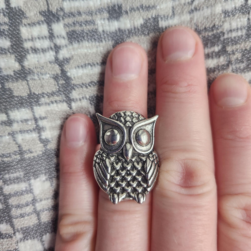 Silver Owl Ring - Picture 5 of 5